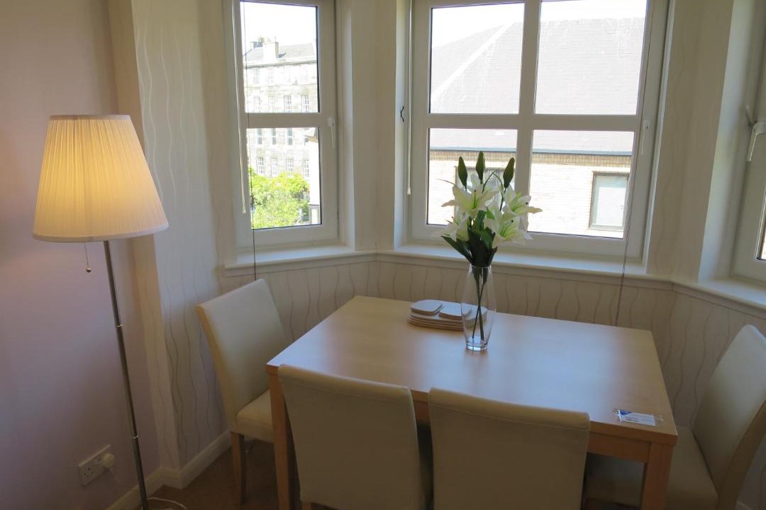 Photo of Livingroom in Newington