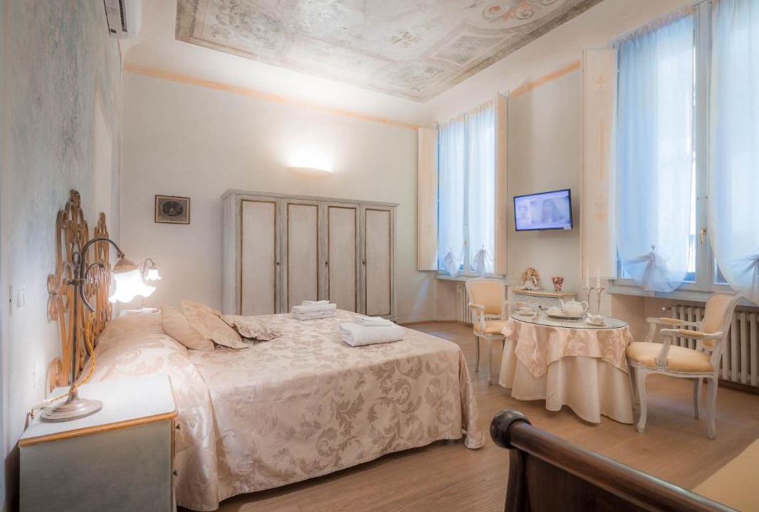 Photo of Others in Santa Maria Novella
