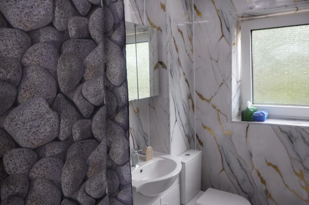 Photo of Bathroom in Longcroft