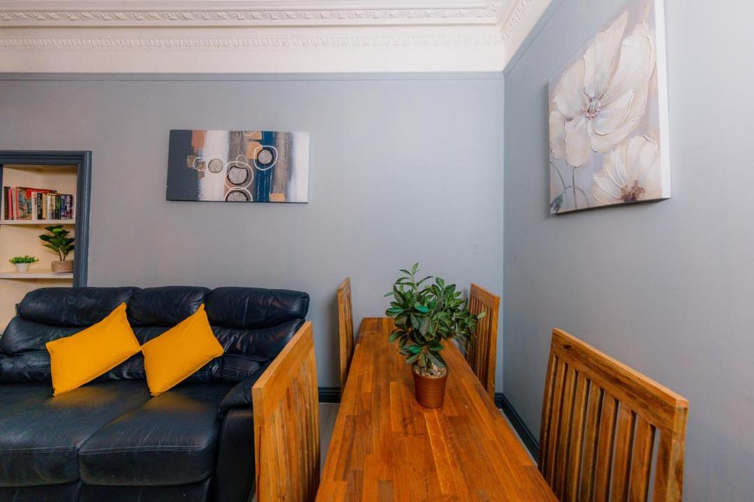 Photo of Livingroom in Leith