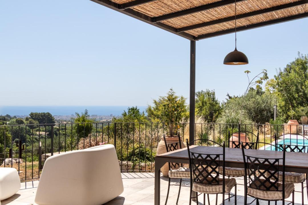 Photo of Patio Balcony in Avola