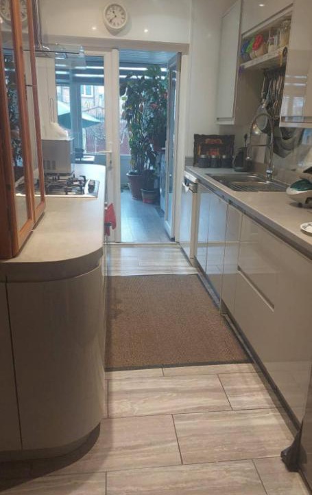 Photo of Kitchen in Bowes
