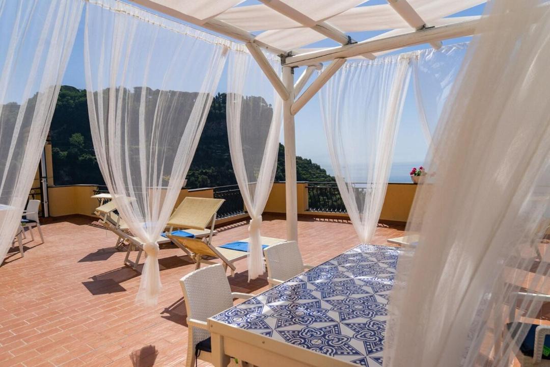Photo of Patio Balcony in Pontone