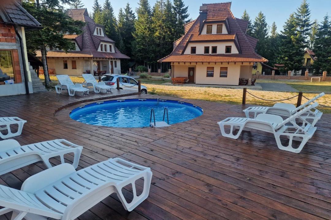 Photo of Others in Beserovina