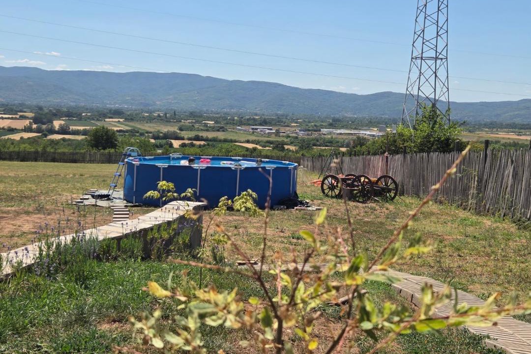 Photo of Others in Paracin