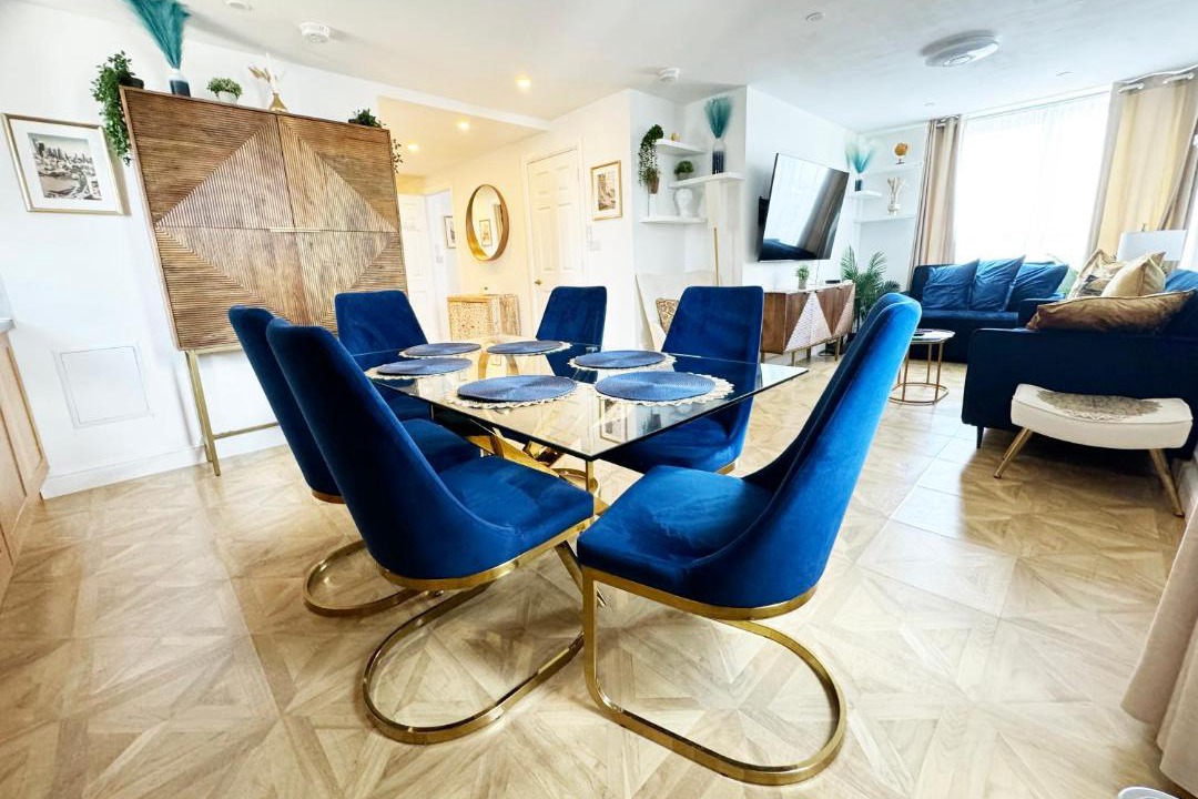 Photo of Livingroom in Prince's