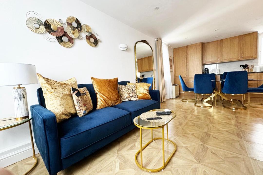 Photo of Livingroom in Prince's