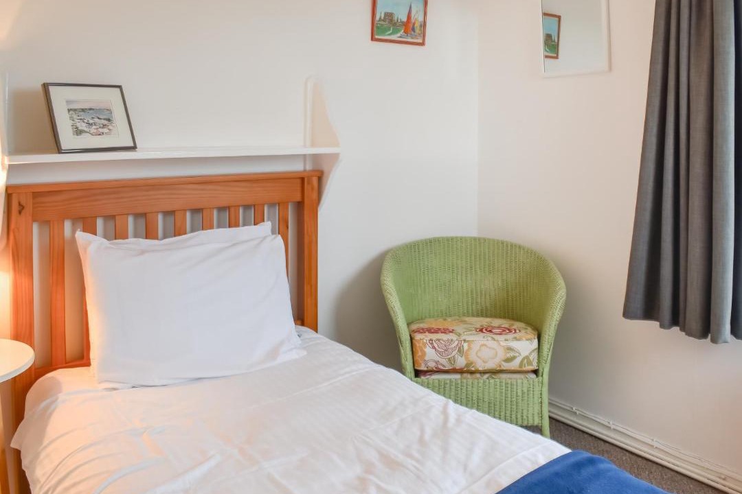 Photo of Bedroom in Polruan