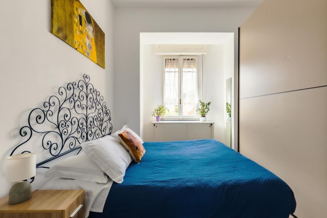 Photo of Bedroom in Quartiere XIII Aurelio