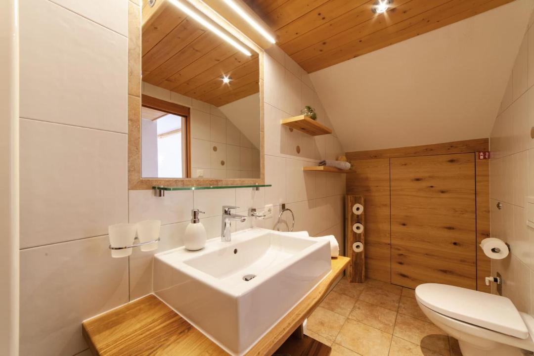 Photo of Bathroom in Resia