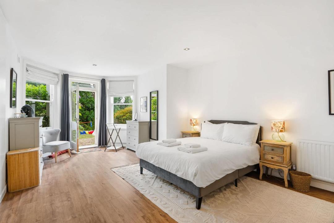 Photo of Bedroom in Frognal and Fitzjohns