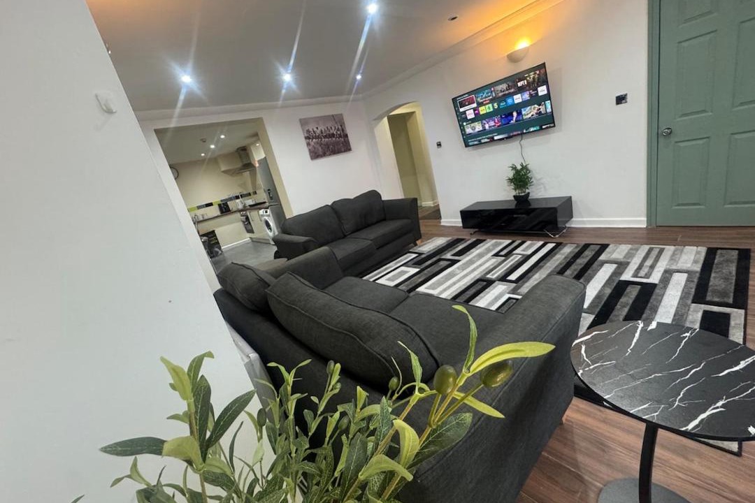 Photo of Livingroom in Dudley