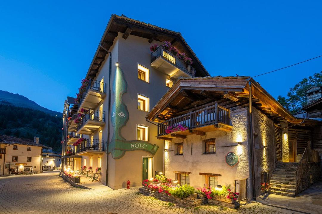 Photo of Others in Cogne