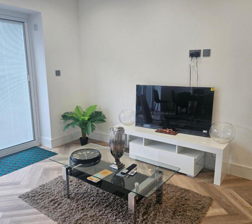 Photo of Livingroom in Reading