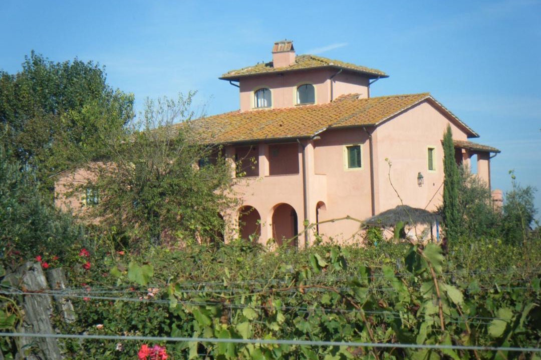 Photo of Buildings in Montecalvoli
