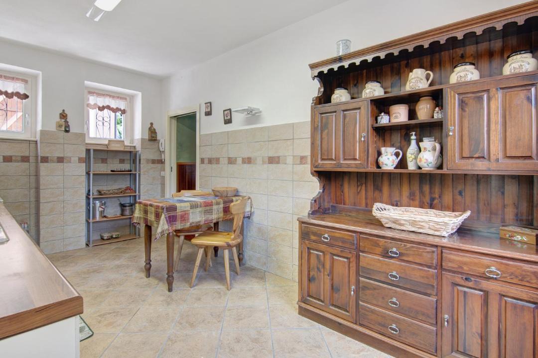 Photo of Kitchen in Lanzo d'Intelvi