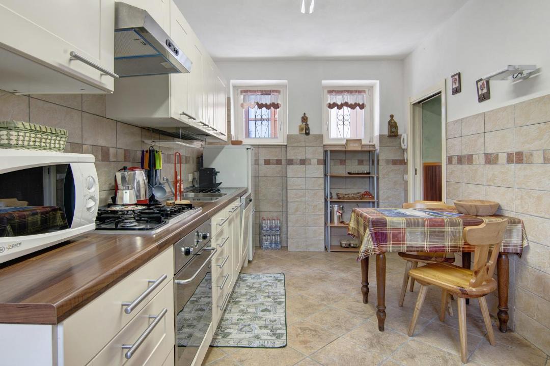 Photo of Kitchen in Lanzo d'Intelvi