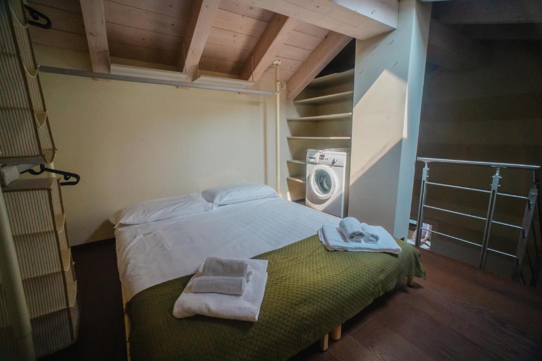 Photo of Bedroom in Crema