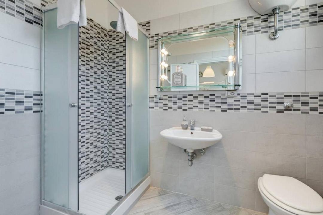 Photo of Bathroom in Rione XVI Ludovisi