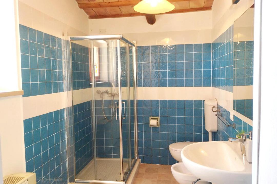 Photo of Bathroom in Montefelcino