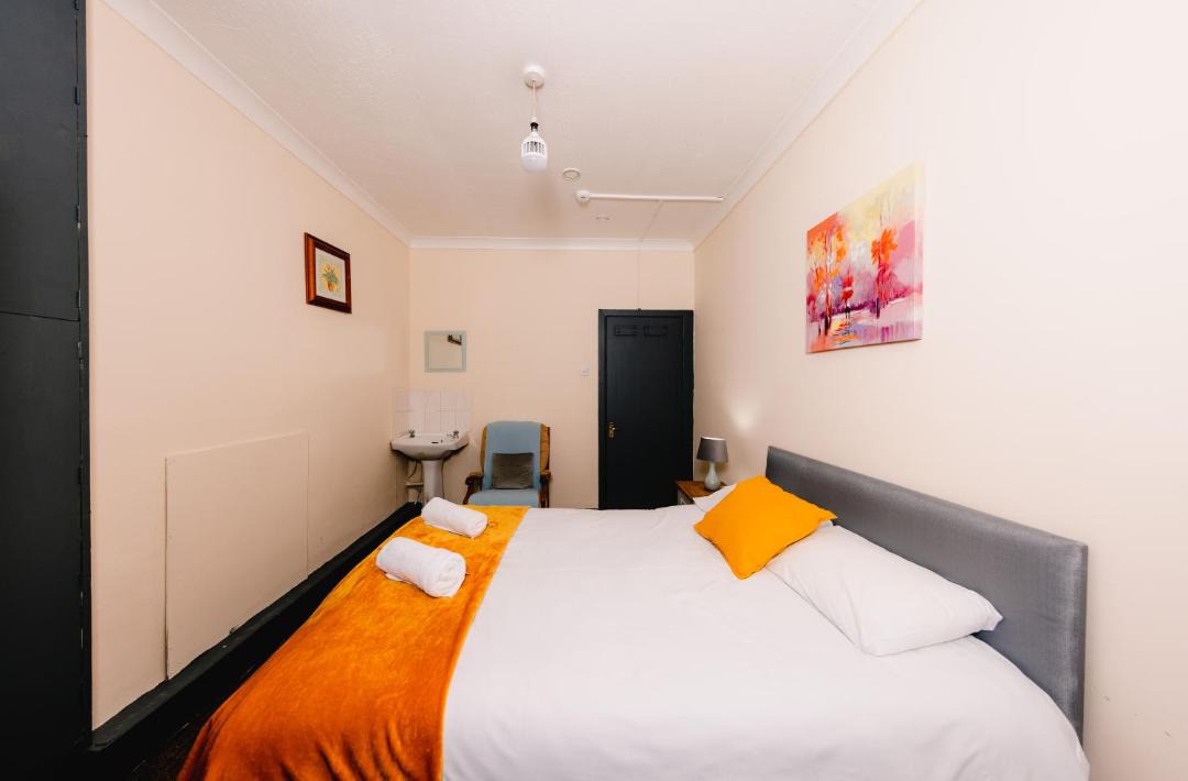 Photo of Bedroom in Newington