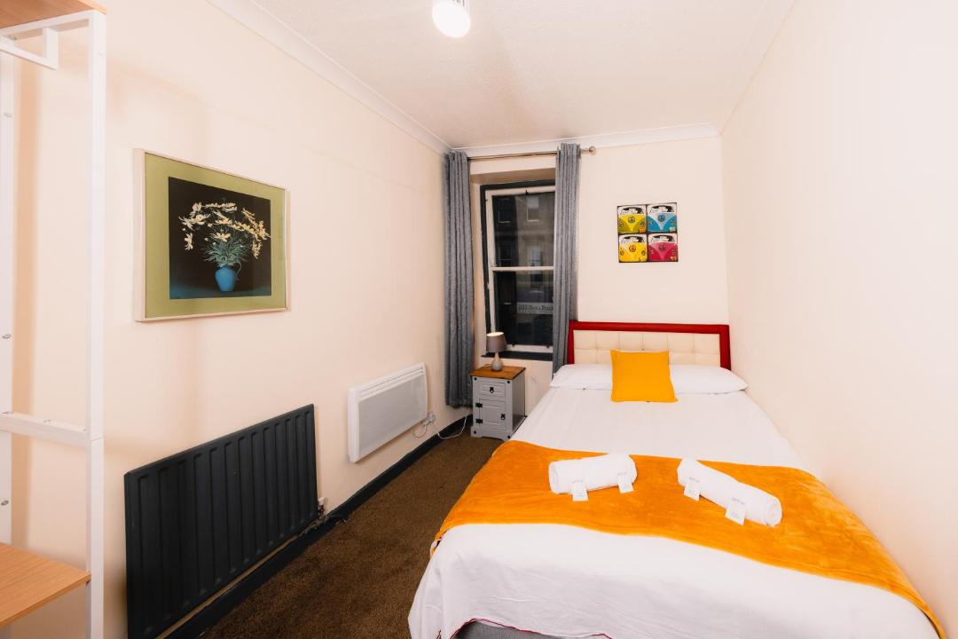 Photo of Bedroom in Newington