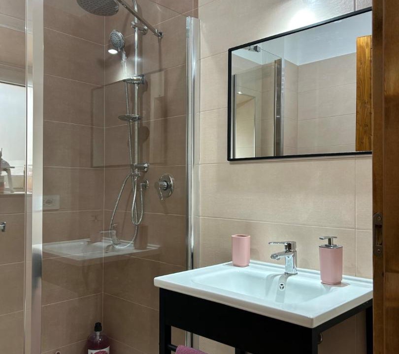 Photo of Bathroom in Piediluco