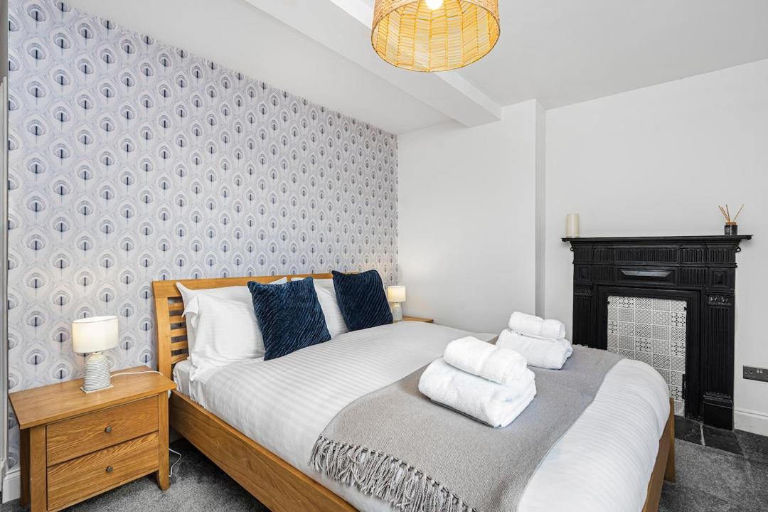 Photo of Bedroom in North Queensferry