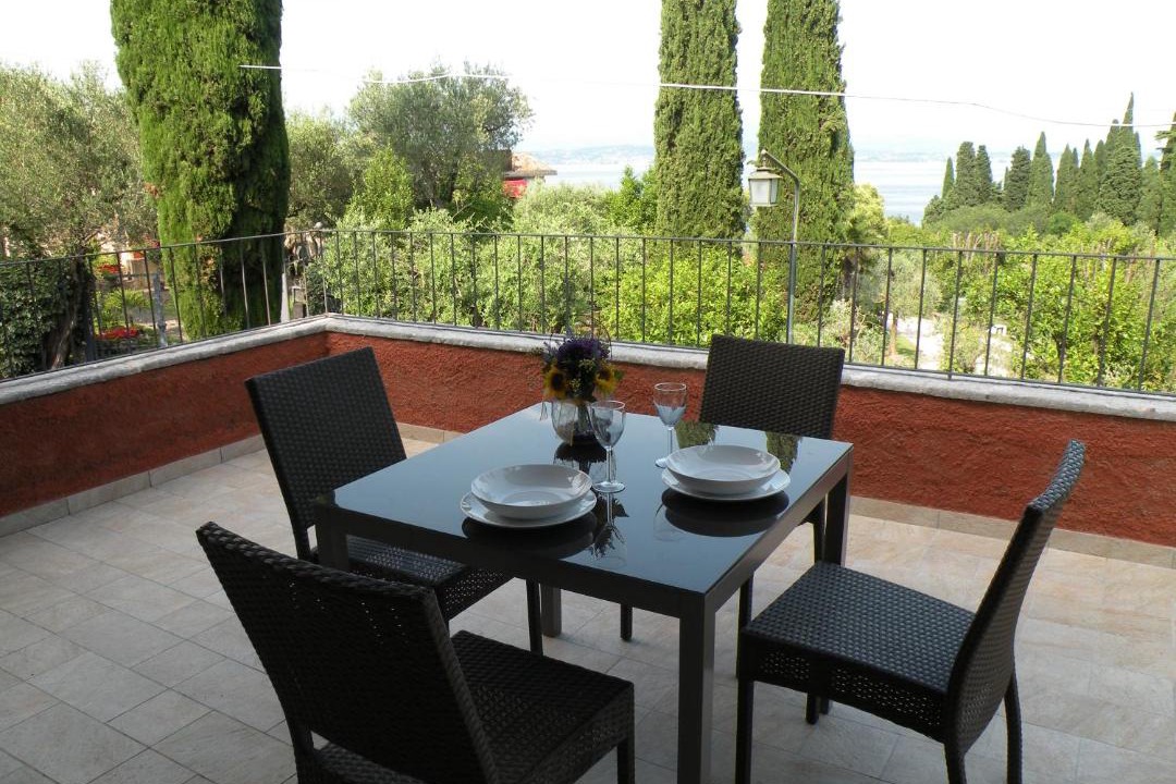 Photo of Patio Balcony in Sirmione