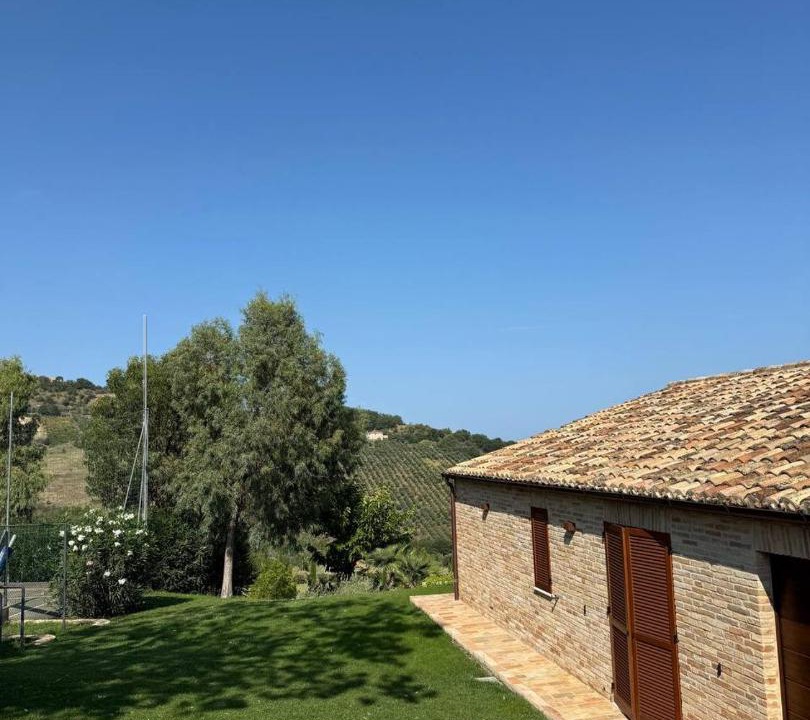 Photo of Others in Moresco