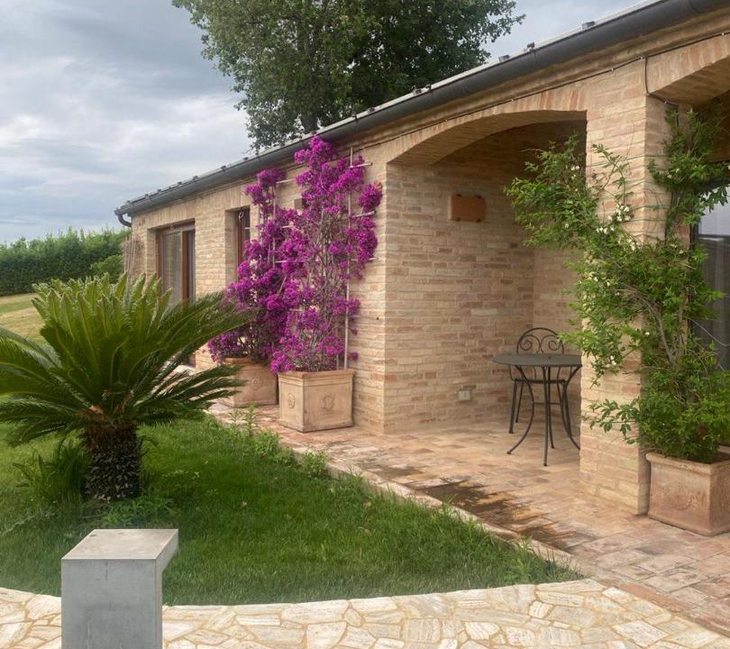 Photo of Others in Moresco