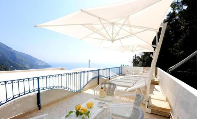 Photo of Patio Balcony in Chiesa Nuova