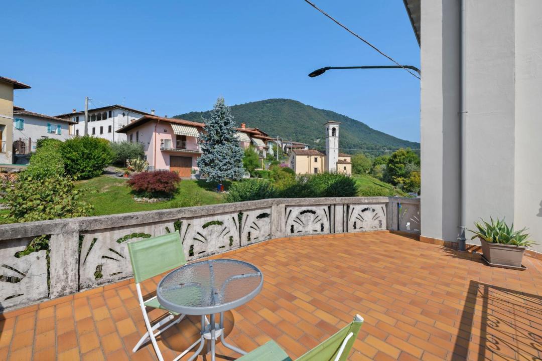 Photo of Patio Balcony in Preseglie