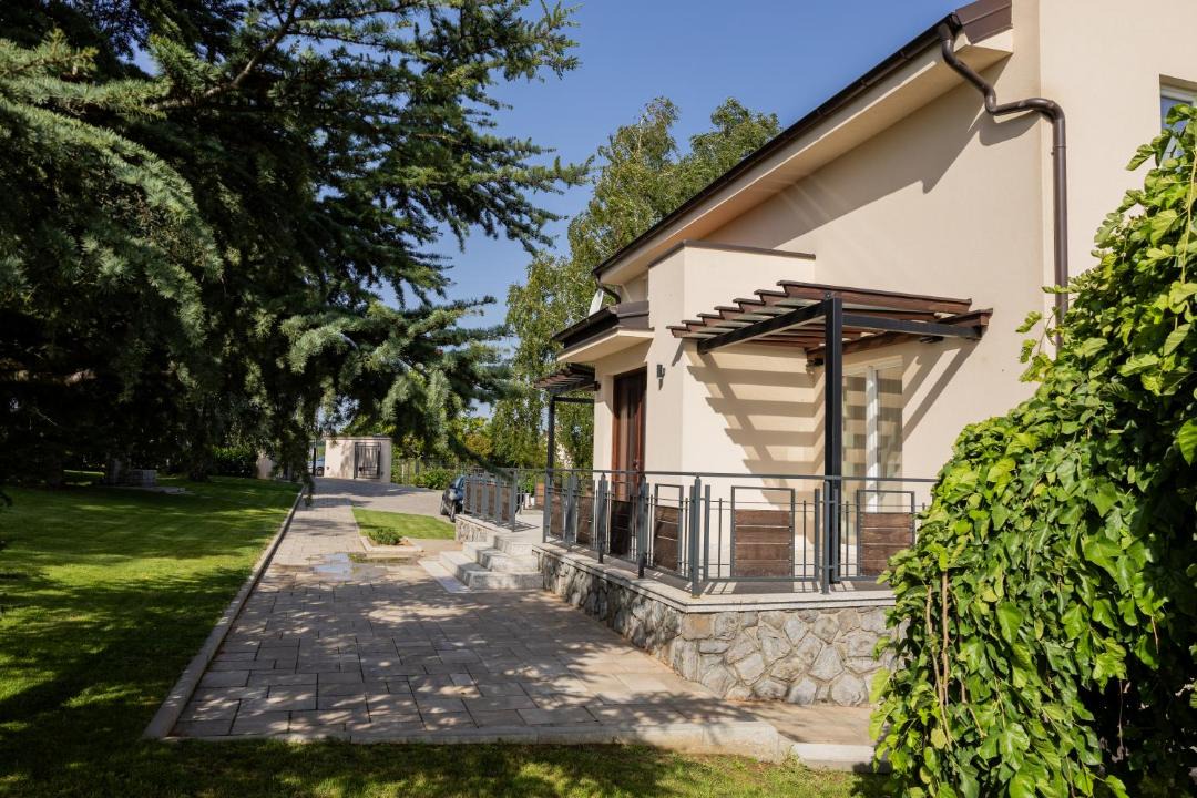 Photo of Others in Mladenovac