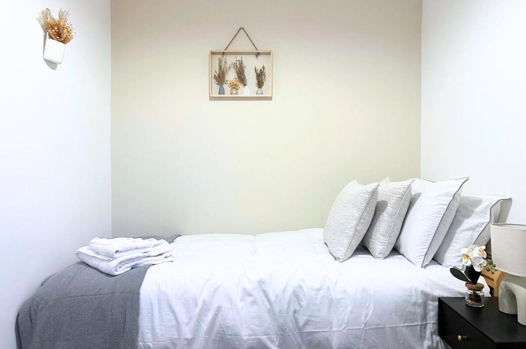 Photo of Bedroom in Headington