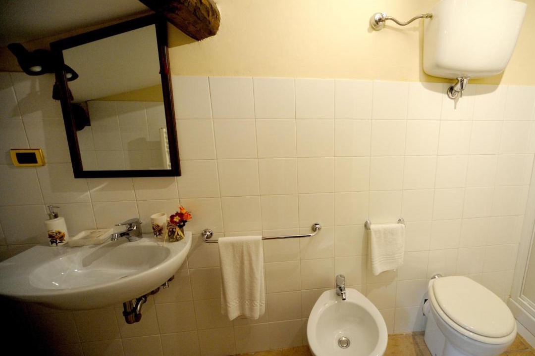 Photo of Bathroom in Sassoferrato