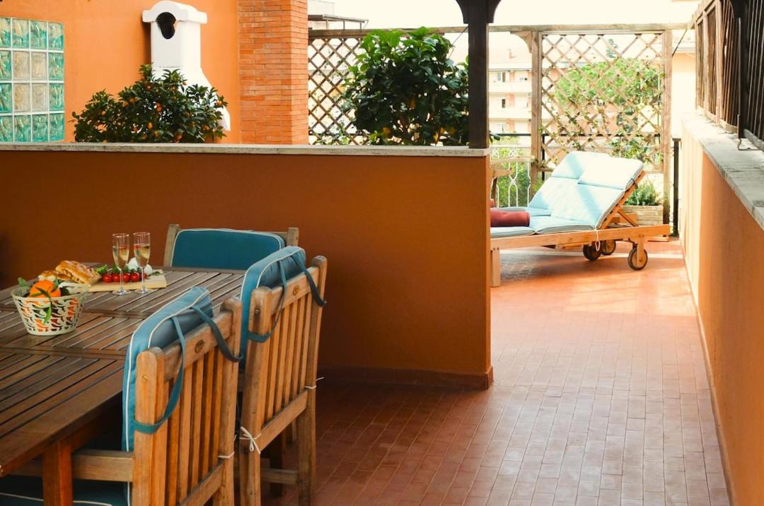 Photo of Patio Balcony in Aurelio