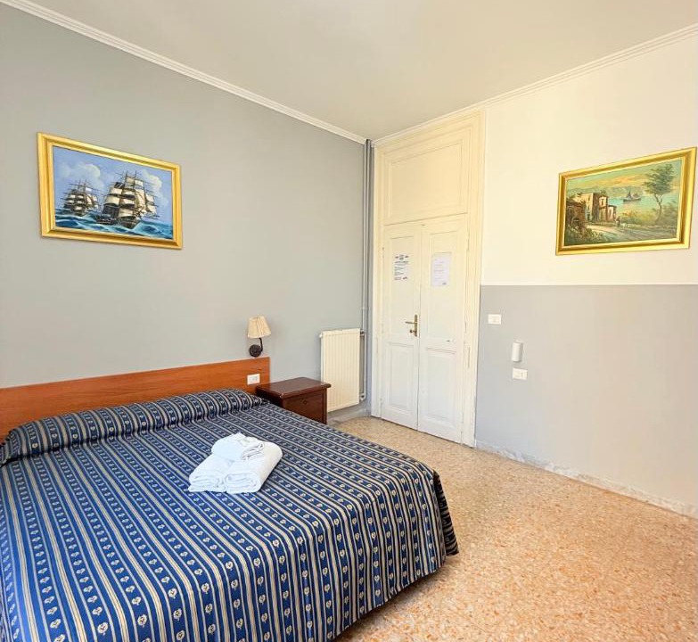 Photo of Bedroom in Esquilino