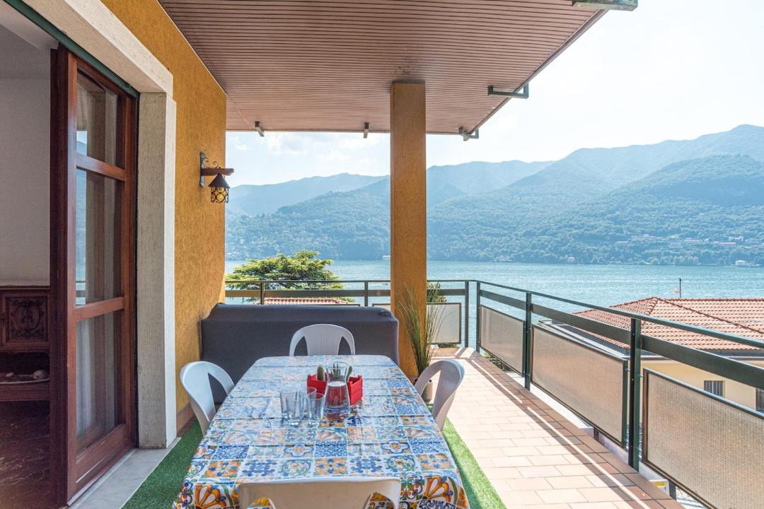 Photo of Patio Balcony in Carate Urio