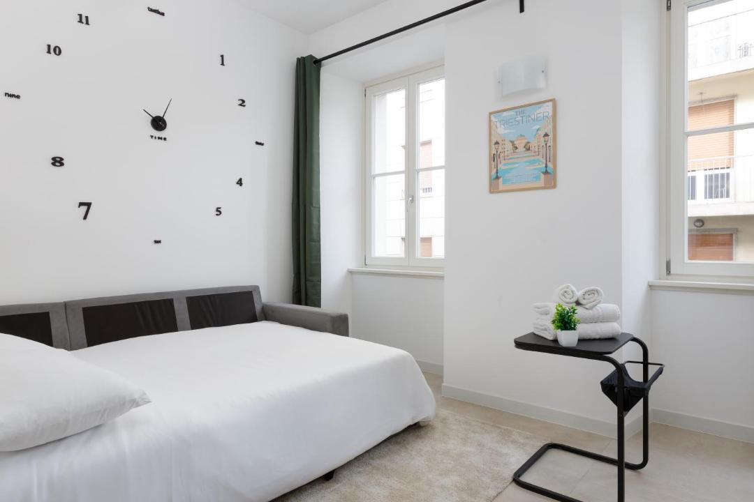 Photo of Bedroom in Trieste City Centre