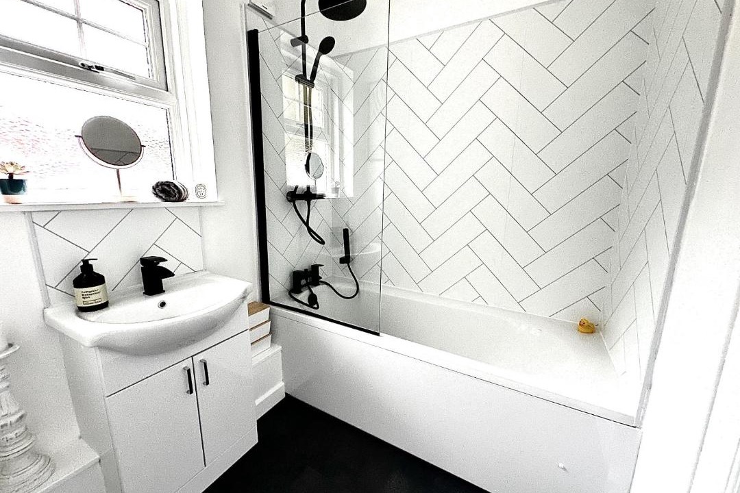 Photo of Bathroom in Cairnbaan