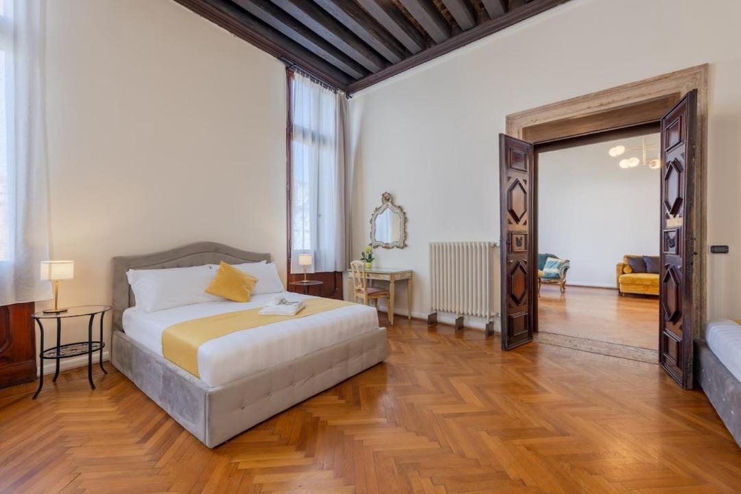 Photo of Bedroom in Santa Croce