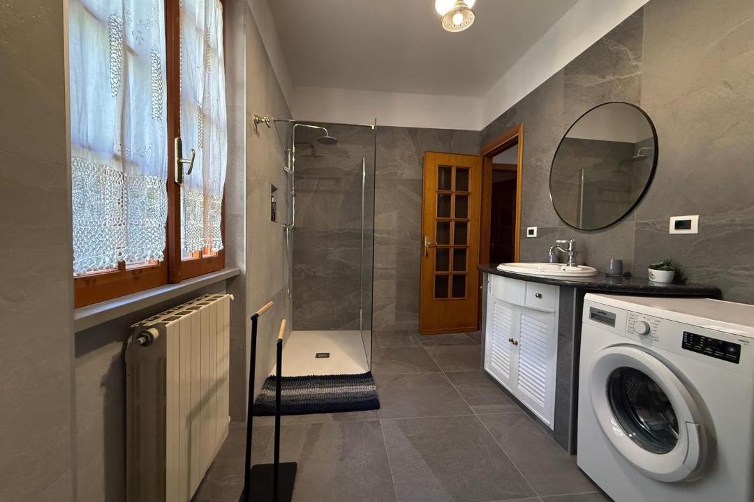 Photo of Bathroom in Civitavecchia