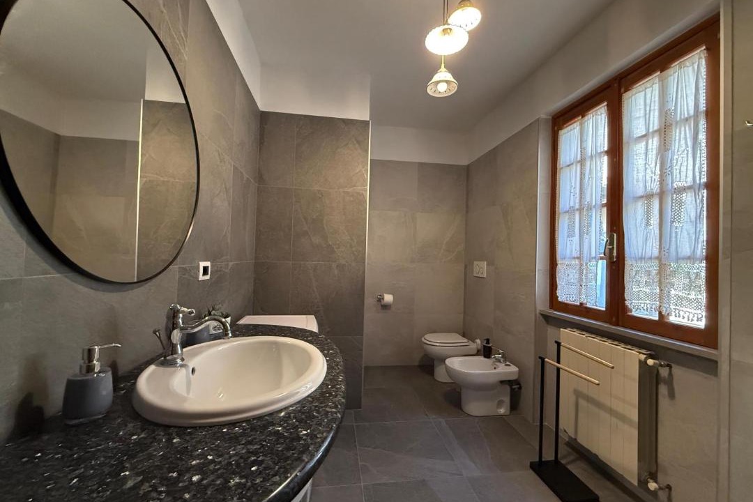 Photo of Bathroom in Civitavecchia