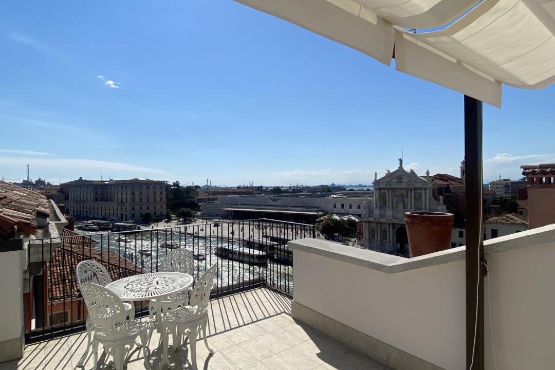 Photo of Patio Balcony in Santa Croce