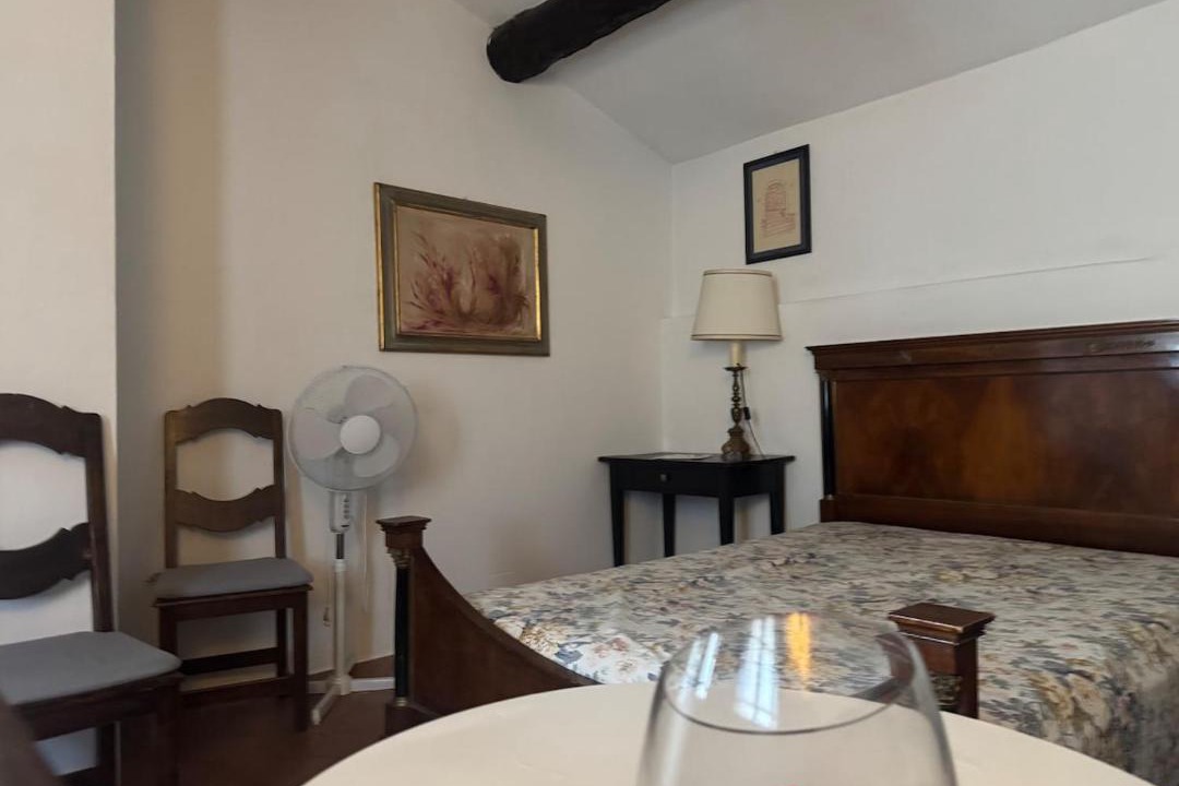 Photo of Others in Torricella Taverne
