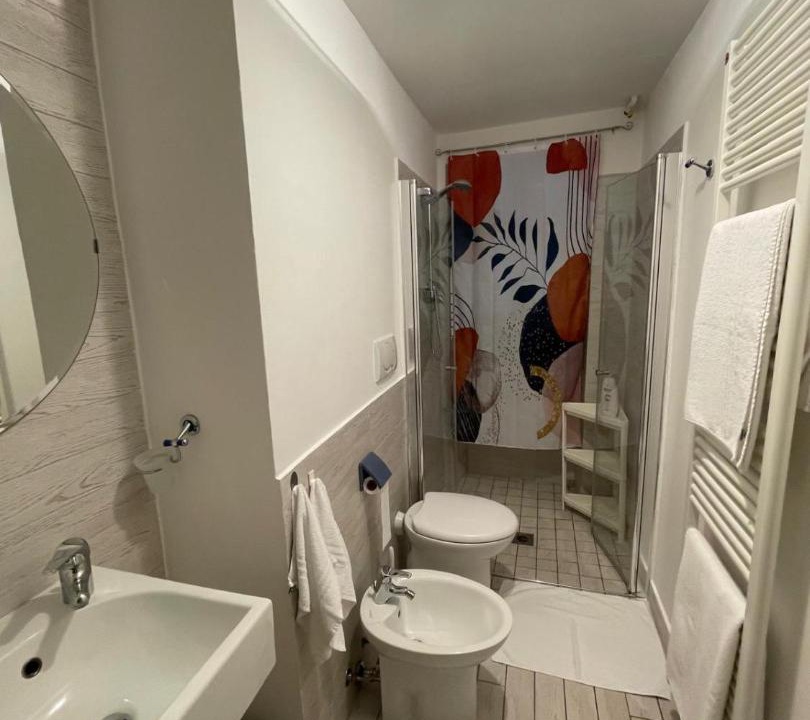 Photo of Bathroom in Urbania