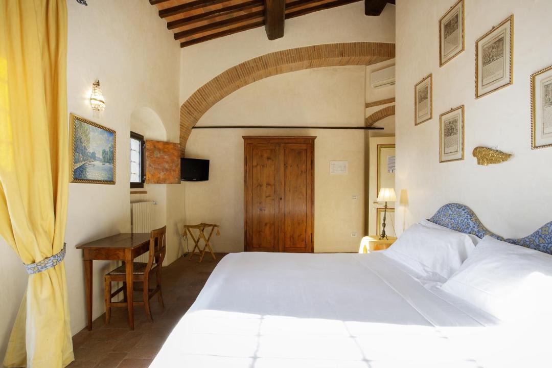 Photo of Bedroom in Santo Stefano A Tizzano