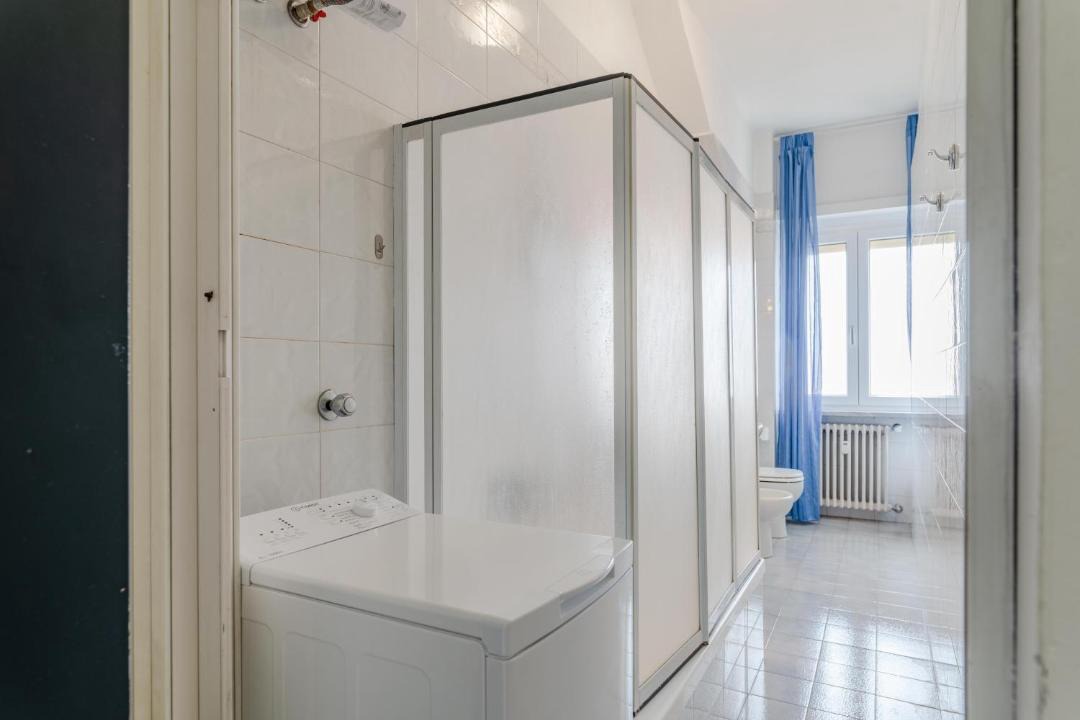 Photo of Bathroom in Parella