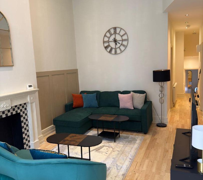 Photo of Livingroom in Pembridge